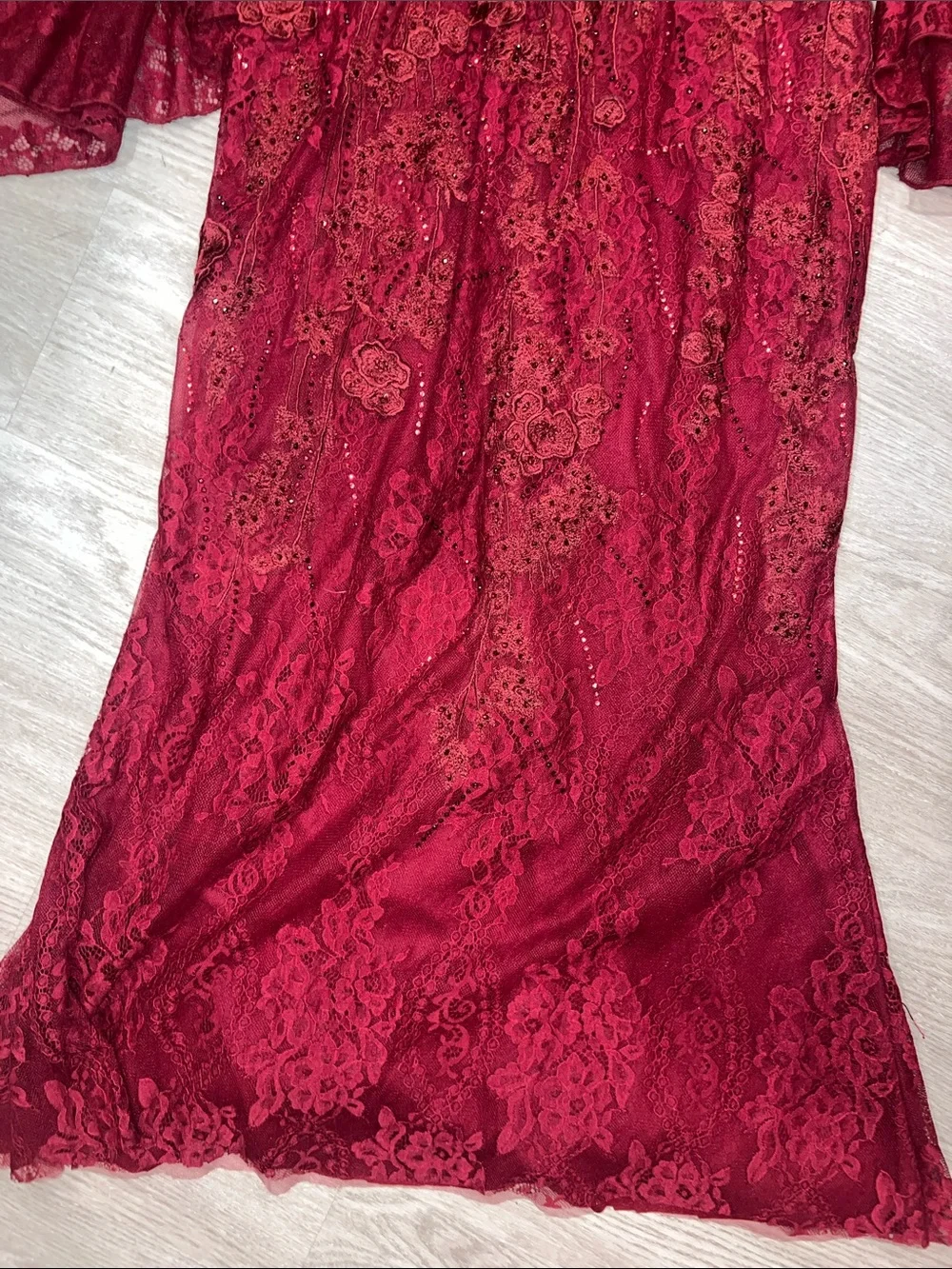 Jovani similar style